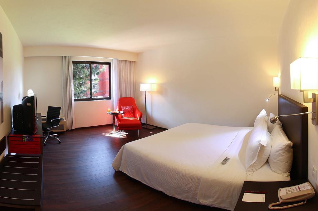 Fiesta Inn Xalapa Buitenkant foto